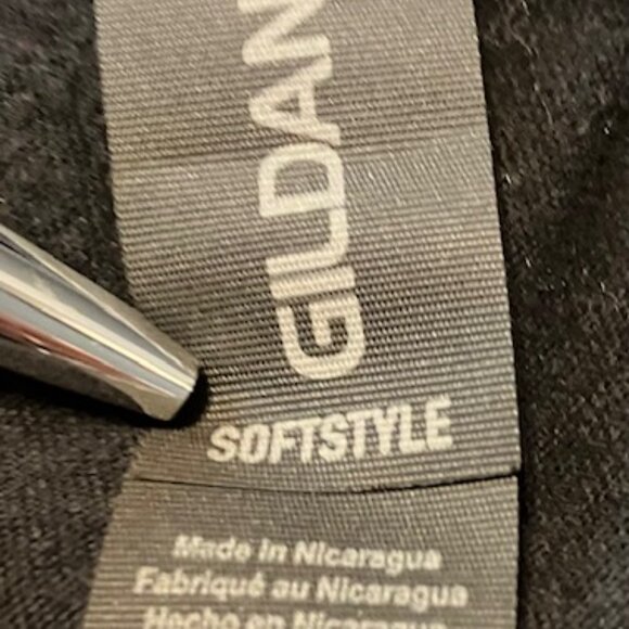 2 Dresden Files (Jim Butcher) & 2 similarly related Mens 2XL tshirts - Lot of 4 - Picture 9 of 9